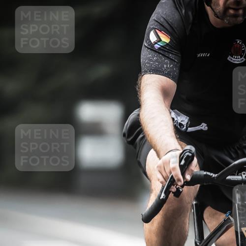 13.09.2026 - Stadtparktriathlon H.Heesch http://msf.ph/oto/10353791 13.09.2026 11:08:57 Radfahren 468, 504, 660, 676 meine-sportfotos.de
