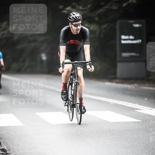 13.09.2026 - Stadtparktriathlon H.Heesch http://msf.ph/oto/10353802 13.09.2026 11:09:00 Radfahren 468, 616, 660, 676 meine-sportfotos.de