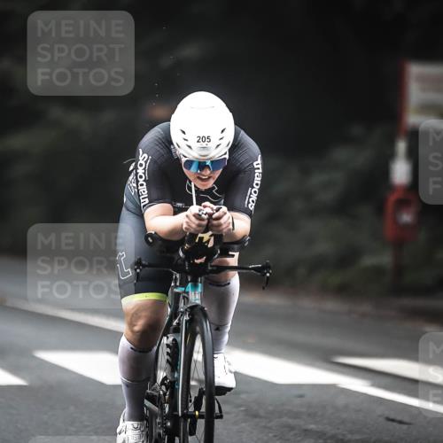 13.09.2026 - Stadtparktriathlon H.Heesch http://msf.ph/oto/10353806 13.09.2026 09:31:11 Radfahren 146, 152, 205 meine-sportfotos.de