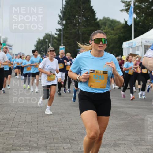 13.09.2026 - Kiel Lauf Andreas Tolksdorf http://msf.ph/oto/10353851 13.09.2026 09:57:22 Kiellinie 1, 38, 1245, 11774 meine-sportfotos.de