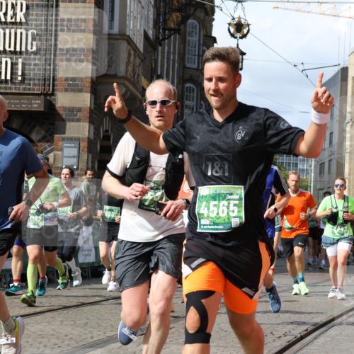 13.09.2026 - 21. swb-Marathon Bremen Strokosch-Dieckow http://msf.ph/oto/10353860 13.09.2026 13:33:21 Ziel 891, 1532, 2440, 2638, 2818, 2959, 3167, 3404, 3710, 3773, 3902, 4194, 4233, 4408, 4659, 5090, 5191, 5395, 5410, 5706, 5749, 5981, 6018, 6941, 7756, 7788, 7830, 8061, 9269, 9292, 9406, 9745, 9829, 10048, 13019, 13028, 13039, 13092, 13093, 13101, 13146, 13164, 13234, 13247, 2960, 3562, 4052, 4219, 4543, 5560, 5660, 5726, 5861, 5862, 6256, 6421, 6597, 6777, 6844, 6882, 6997, 7523, 7863, 8093, 8177, 8501, 8599, 8602, 8691, 9206, 9508, 10114, 13078 meine-sportfotos.de