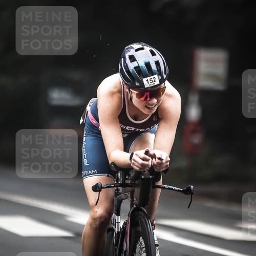 13.09.2026 - Stadtparktriathlon H.Heesch http://msf.ph/oto/10353867 13.09.2026 09:31:15 Radfahren 100, 146, 152, 190, 205 meine-sportfotos.de