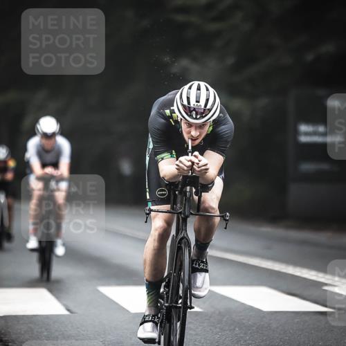 13.09.2026 - Stadtparktriathlon H.Heesch http://msf.ph/oto/10353881 13.09.2026 09:31:19 Radfahren 100, 151, 152, 190 meine-sportfotos.de