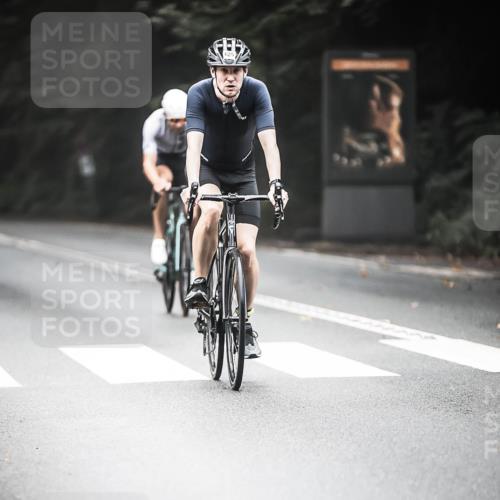 13.09.2026 - Stadtparktriathlon H.Heesch http://msf.ph/oto/10353890 13.09.2026 11:09:09 Radfahren 593, 616, 625, 671 meine-sportfotos.de