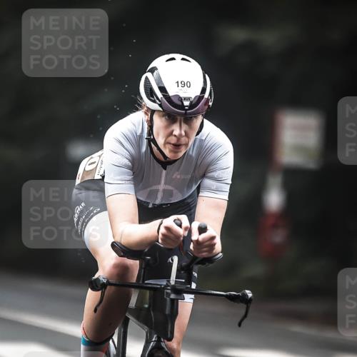 13.09.2026 - Stadtparktriathlon H.Heesch http://msf.ph/oto/10353922 13.09.2026 09:31:21 Radfahren 100, 151, 190 meine-sportfotos.de