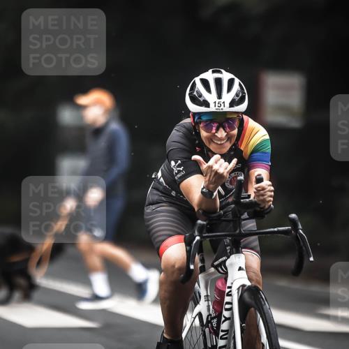 13.09.2026 - Stadtparktriathlon H.Heesch http://msf.ph/oto/10353954 13.09.2026 09:31:23 Radfahren 100, 151, 190 meine-sportfotos.de