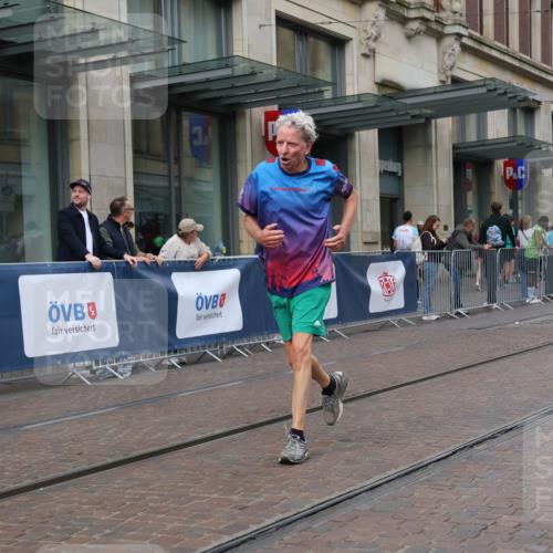 13.09.2026 - 21. swb-Marathon Bremen Strokosch-Dieckow http://msf.ph/oto/10353957 13.09.2026 11:15:22 Ziel 10572, 10900, 11307, 11504, 11778, 11897, 12137, 10325, 10606, 11424, 11694, 11810, 11990, 12110 meine-sportfotos.de