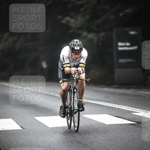 13.09.2026 - Stadtparktriathlon H.Heesch http://msf.ph/oto/10353970 13.09.2026 09:31:31 Radfahren 83, 94 meine-sportfotos.de