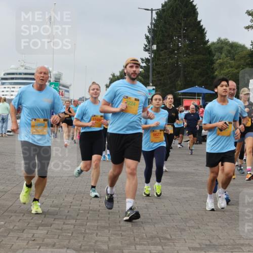 13.09.2026 - Kiel Lauf Andreas Tolksdorf http://msf.ph/oto/10353972 13.09.2026 09:57:25 Kiellinie 12480, 2224, 9627 meine-sportfotos.de