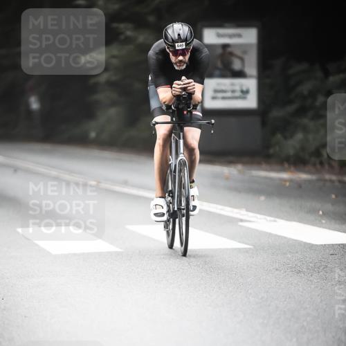 13.09.2026 - Stadtparktriathlon H.Heesch http://msf.ph/oto/10353985 13.09.2026 11:09:20 Radfahren 275, 497, 640, 1797 meine-sportfotos.de