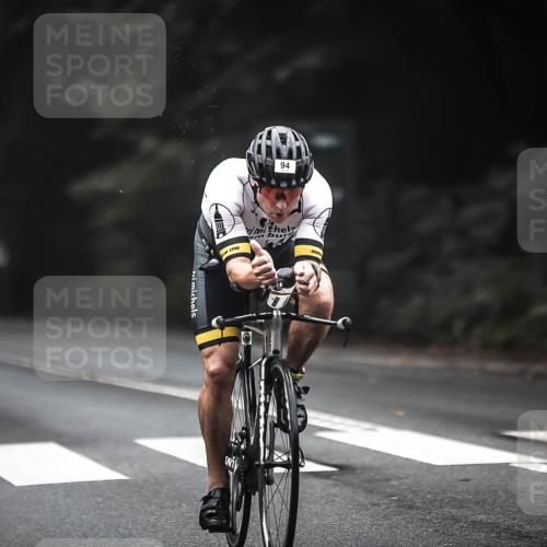 13.09.2026 - Stadtparktriathlon H.Heesch http://msf.ph/oto/10353992 13.09.2026 09:31:32 Radfahren 83, 94 meine-sportfotos.de