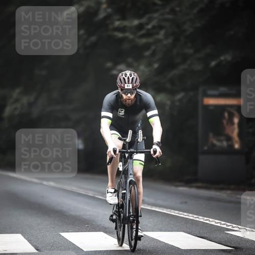 13.09.2026 - Stadtparktriathlon H.Heesch http://msf.ph/oto/10354019 13.09.2026 09:31:36 Radfahren 83, 94 meine-sportfotos.de