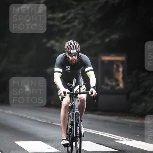 13.09.2026 - Stadtparktriathlon H.Heesch http://msf.ph/oto/10354027 13.09.2026 09:31:36 Radfahren 83, 94 meine-sportfotos.de