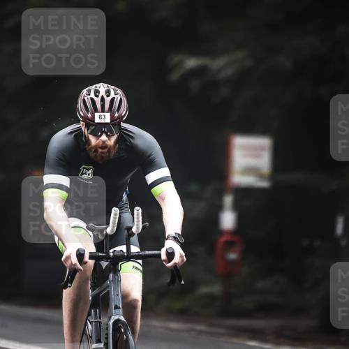 13.09.2026 - Stadtparktriathlon H.Heesch http://msf.ph/oto/10354060 13.09.2026 09:31:37 Radfahren 83, 94 meine-sportfotos.de