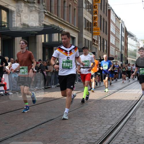 13.09.2026 - 21. swb-Marathon Bremen Strokosch-Dieckow http://msf.ph/oto/10354110 13.09.2026 13:33:12 Ziel 831, 930, 1124, 2283, 2872, 2960, 2980, 3201, 3562, 3761, 4052, 4219, 4243, 4490, 4492, 4536, 4543, 4565, 5040, 5560, 5660, 5726, 5861, 5862, 5914, 6256, 6421, 6538, 6597, 6614, 6777, 6808, 6844, 6882, 6915, 6997, 7145, 7421, 7523, 7633, 7652, 7789, 7863, 8093, 8177, 8501, 8599, 8602, 8691, 9206, 9390, 9508, 9616, 9856, 9883, 10114, 13078, 13084, 891, 1532, 2283, 2393, 2440, 2638, 2818, 2959, 3167, 3404, 3710, 3773, 3902, 4194, 4233, 4260, 4408, 4659, 5090, 5191, 5324 meine-sportfotos.de