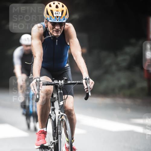 13.09.2026 - Stadtparktriathlon H.Heesch http://msf.ph/oto/10354112 13.09.2026 11:09:33 Radfahren 487, 531, 647, 657, 708 meine-sportfotos.de