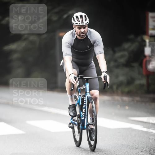 13.09.2026 - Stadtparktriathlon H.Heesch http://msf.ph/oto/10354117 13.09.2026 11:09:34 Radfahren 487, 531, 647, 657, 708, 1798 meine-sportfotos.de