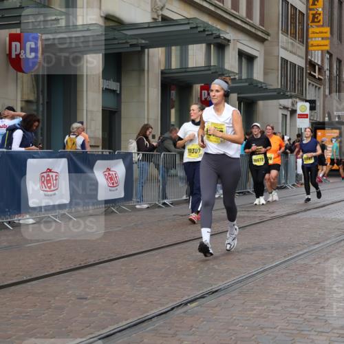 13.09.2026 - 21. swb-Marathon Bremen Strokosch-Dieckow http://msf.ph/oto/10354144 13.09.2026 11:15:32 Ziel 10474, 10572, 10665, 10900, 11217, 11307, 11549, 11613, 11778, 11897, 11940, 12046, 12137, 12306, 10606, 11424, 11504 meine-sportfotos.de