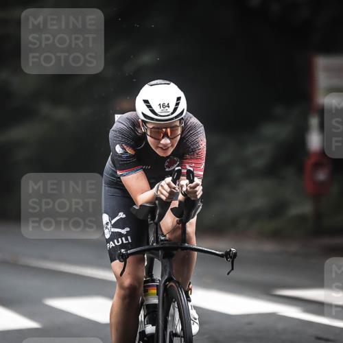 13.09.2026 - Stadtparktriathlon H.Heesch http://msf.ph/oto/10354145 13.09.2026 09:32:05 Radfahren 159, 164 meine-sportfotos.de