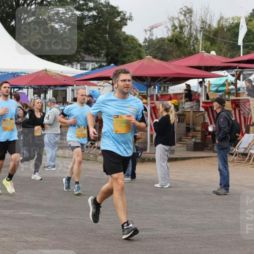 13.09.2026 - Kiel Lauf Andreas Tolksdorf http://msf.ph/oto/10354147 13.09.2026 09:57:37 Kiellinie 4196, 11067 meine-sportfotos.de