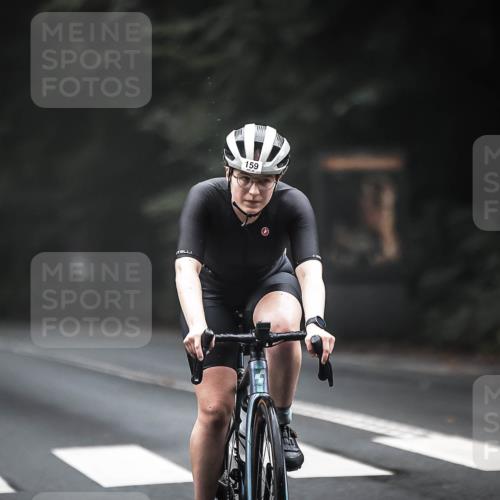 13.09.2026 - Stadtparktriathlon H.Heesch http://msf.ph/oto/10354165 13.09.2026 09:32:07 Radfahren 159, 164, 173 meine-sportfotos.de