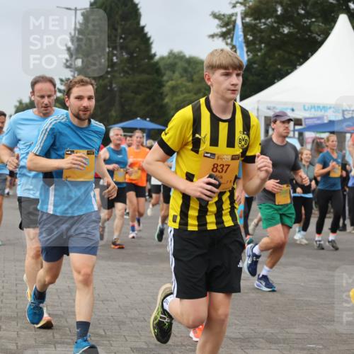13.09.2026 - Kiel Lauf Andreas Tolksdorf http://msf.ph/oto/10354171 13.09.2026 09:57:38 Kiellinie 38, 837, 38, 374 meine-sportfotos.de