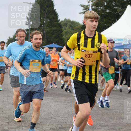 13.09.2026 - Kiel Lauf Andreas Tolksdorf http://msf.ph/oto/10354174 13.09.2026 09:57:38 Kiellinie 38, 4286, 38, 837, 09, 5669 meine-sportfotos.de