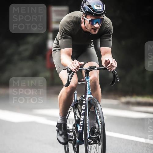 13.09.2026 - Stadtparktriathlon H.Heesch http://msf.ph/oto/10354175 13.09.2026 11:09:37 Radfahren 487, 647, 657, 708, 1798 meine-sportfotos.de