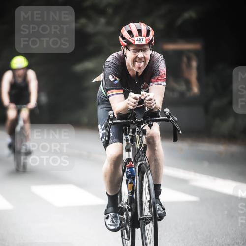 13.09.2026 - Stadtparktriathlon H.Heesch http://msf.ph/oto/10354183 13.09.2026 11:09:38 Radfahren 487, 647, 657, 708, 1798 meine-sportfotos.de