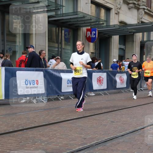 13.09.2026 - 21. swb-Marathon Bremen Strokosch-Dieckow http://msf.ph/oto/10354193 13.09.2026 11:15:35 Ziel 10474, 10572, 10665, 10900, 11217, 11307, 11549, 11613, 11778, 11897, 11940, 12046, 12137, 12306, 10606, 11424, 11504 meine-sportfotos.de