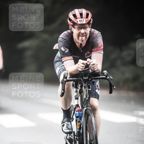 13.09.2026 - Stadtparktriathlon H.Heesch http://msf.ph/oto/10354198 13.09.2026 11:09:38 Radfahren 487, 647, 657, 708, 1798 meine-sportfotos.de