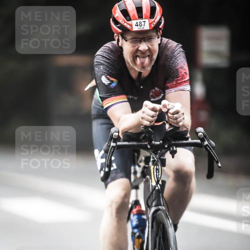 13.09.2026 - Stadtparktriathlon H.Heesch http://msf.ph/oto/10354207 13.09.2026 11:09:38 Radfahren 487, 647, 657, 708, 1798 meine-sportfotos.de