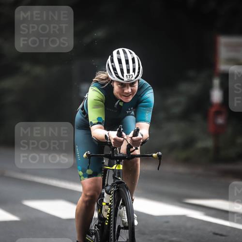 13.09.2026 - Stadtparktriathlon H.Heesch http://msf.ph/oto/10354208 13.09.2026 09:32:12 Radfahren 159, 173, 207 meine-sportfotos.de