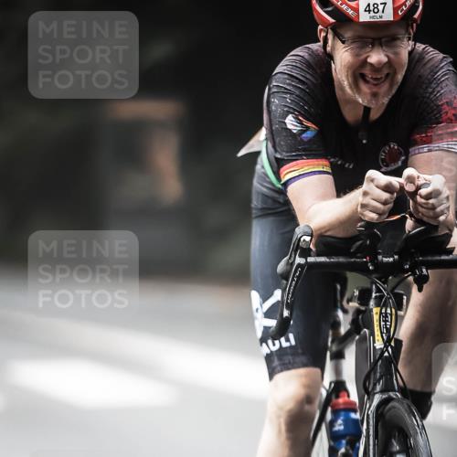 13.09.2026 - Stadtparktriathlon H.Heesch http://msf.ph/oto/10354215 13.09.2026 11:09:38 Radfahren 487, 647, 657, 708, 1798 meine-sportfotos.de