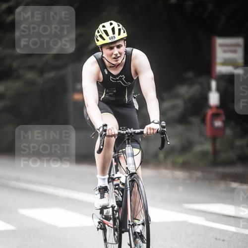 13.09.2026 - Stadtparktriathlon H.Heesch http://msf.ph/oto/10354235 13.09.2026 11:09:40 Radfahren 487, 657, 703, 708, 1798 meine-sportfotos.de