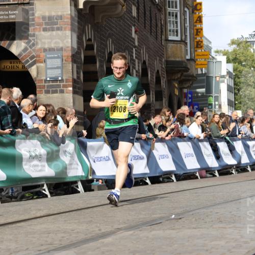 13.09.2026 - 21. swb-Marathon Bremen Strokosch-Dieckow http://msf.ph/oto/10354247 13.09.2026 10:55:56 Ziel 10203, 10243, 10256, 10297, 10379, 10423, 10529, 10550, 10788, 10809, 10881, 10952, 11377, 11414, 11510, 11557, 11748, 11862, 11941, 11975, 11977, 12030, 12125, 12150, 12188, 12348, 10246, 10298, 10365, 10690, 10949, 10957, 10960, 11219, 11782, 11790, 11972, 12061, 12476, 13565 meine-sportfotos.de