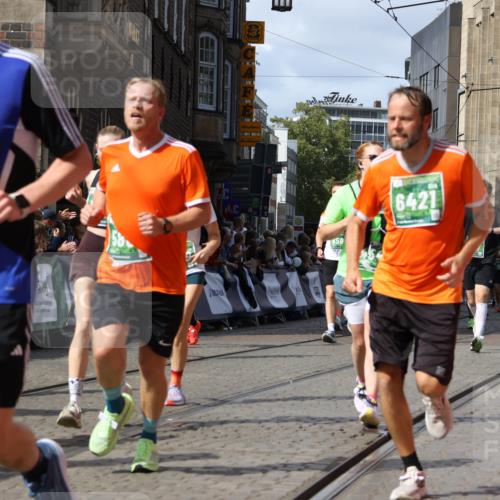 13.09.2026 - 21. swb-Marathon Bremen Strokosch-Dieckow http://msf.ph/oto/10354261 13.09.2026 13:33:24 Ziel 891, 1532, 2393, 2440, 2818, 2959, 3167, 3404, 3710, 3773, 4194, 4260, 4408, 4659, 5090, 5191, 5324, 5395, 5410, 5706, 5749, 5981, 6018, 6941, 7756, 7788, 7830, 8061, 9269, 9292, 9406, 9745, 9829, 10048, 13019, 13028, 13039, 13092, 13093, 13101, 13146, 13247, 930, 2960, 3201, 3562, 4219, 4543, 5726, 6256, 6538, 6597, 6844, 6882, 6997, 7523, 7633, 7652, 7863, 8093, 8177, 8501, 8599, 8602, 8691, 9508, 10114, 13078 meine-sportfotos.de