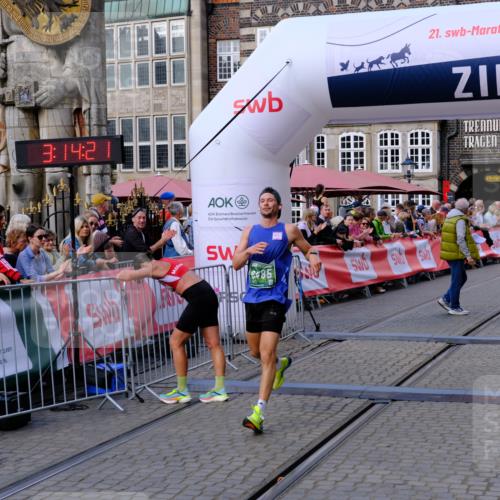13.09.2026 - 21. swb-Marathon Bremen Tim E. http://msf.ph/oto/10354265 13.09.2026 12:45:10 Ziel 289, 814, 1187, 1840, 4474, 6485, 8285 meine-sportfotos.de