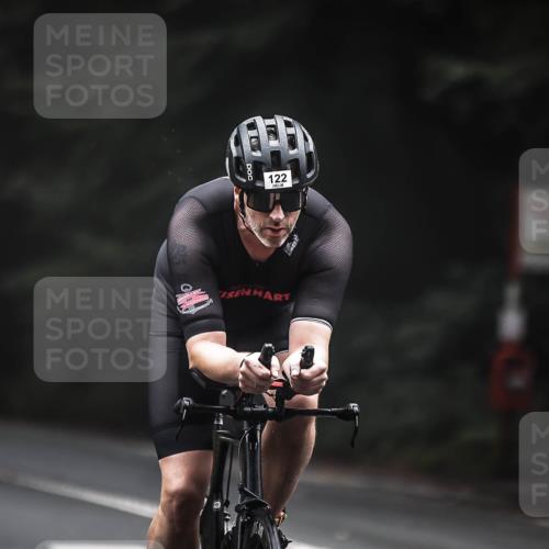 13.09.2026 - Stadtparktriathlon H.Heesch http://msf.ph/oto/10354275 13.09.2026 09:32:42 Radfahren 122, 148 meine-sportfotos.de