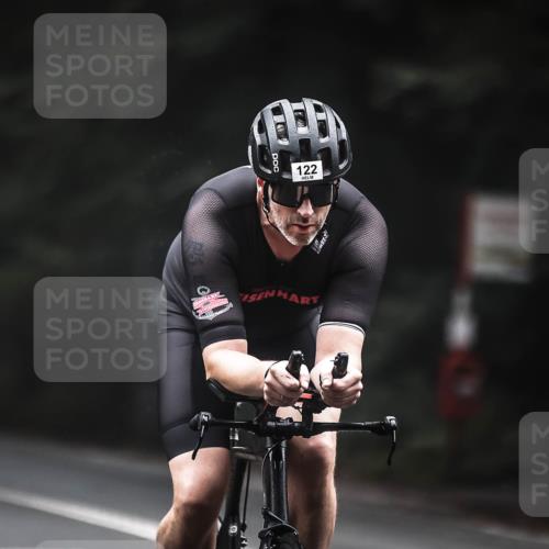 13.09.2026 - Stadtparktriathlon H.Heesch http://msf.ph/oto/10354278 13.09.2026 09:32:42 Radfahren 122, 148 meine-sportfotos.de