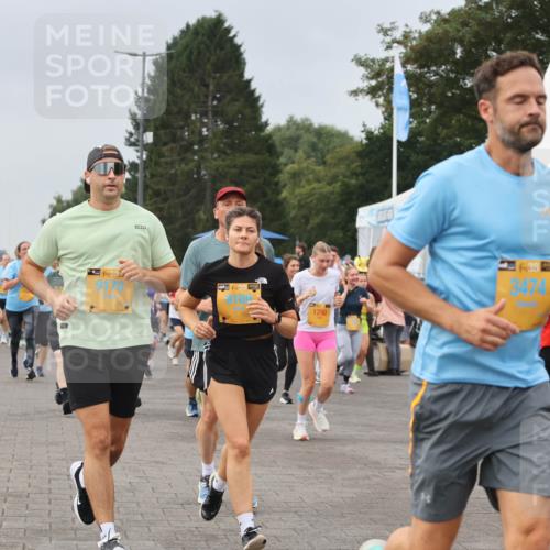 13.09.2026 - Kiel Lauf Andreas Tolksdorf http://msf.ph/oto/10354294 13.09.2026 09:57:41 Kiellinie 38, 9170, 38, 9169, 1290, 3474, 9104 meine-sportfotos.de