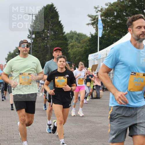 13.09.2026 - Kiel Lauf Andreas Tolksdorf http://msf.ph/oto/10354299 13.09.2026 09:57:41 Kiellinie 38, 9170, 38, 9169, 1290, 39, 3474, 9104 meine-sportfotos.de