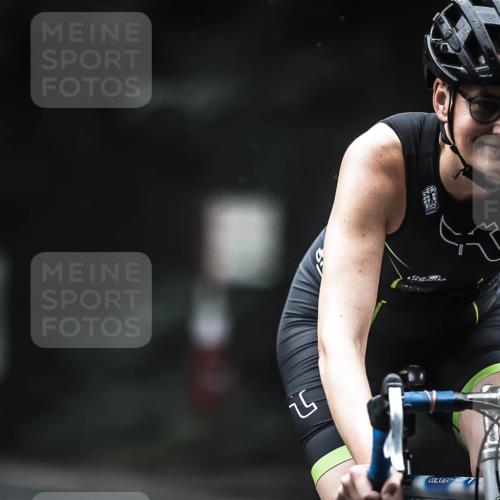 13.09.2026 - Stadtparktriathlon H.Heesch http://msf.ph/oto/10354318 13.09.2026 09:32:50 Radfahren 148, 175, 196 meine-sportfotos.de