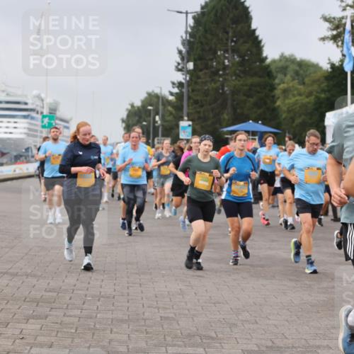 13.09.2026 - Kiel Lauf Andreas Tolksdorf http://msf.ph/oto/10354328 13.09.2026 09:57:43 Kiellinie 098 meine-sportfotos.de