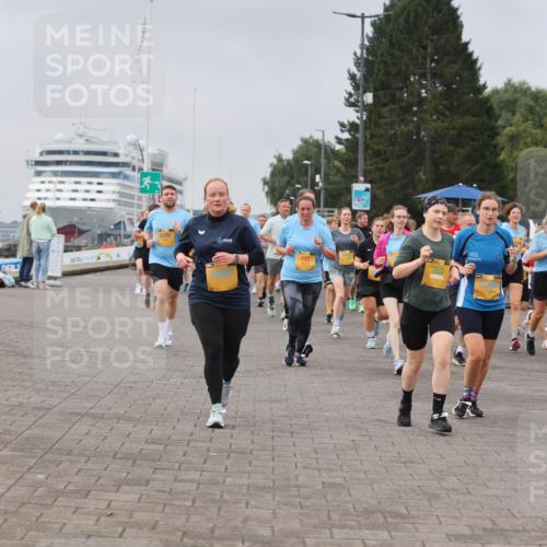 13.09.2026 - Kiel Lauf Andreas Tolksdorf http://msf.ph/oto/10354341 13.09.2026 09:57:43 Kiellinie 6720, 747, 360 meine-sportfotos.de