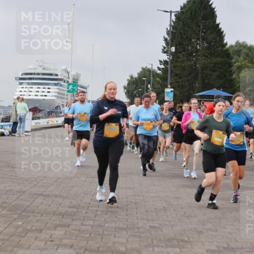 13.09.2026 - Kiel Lauf Andreas Tolksdorf http://msf.ph/oto/10354350 13.09.2026 09:57:43 Kiellinie 6720, 747 meine-sportfotos.de