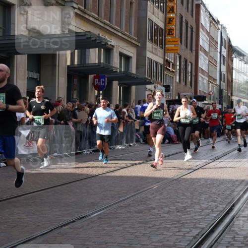 13.09.2026 - 21. swb-Marathon Bremen Strokosch-Dieckow http://msf.ph/oto/10354395 13.09.2026 13:33:17 Ziel 930, 2405, 2872, 2960, 2980, 3201, 3562, 3761, 4052, 4219, 4490, 4492, 4536, 4543, 4554, 5063, 5560, 5660, 5726, 5861, 5862, 5914, 6256, 6421, 6538, 6597, 6777, 6808, 6844, 6882, 6997, 7126, 7523, 7633, 7652, 7832, 7863, 8093, 8177, 8501, 8599, 8602, 8691, 9068, 9206, 9342, 9390, 9508, 9883, 10114, 13078, 831, 1124, 1532, 2283, 2393, 2440, 2818, 2959, 2980, 3167, 3404, 3710, 3773, 4194, 4243, 4260, 4408, 4492, 4536, 4565, 4659, 5040, 5090, 5191, 5324, 5914, 6915, 7145 meine-sportfotos.de