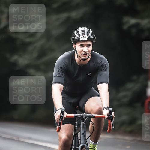 13.09.2026 - Stadtparktriathlon H.Heesch http://msf.ph/oto/10354430 13.09.2026 11:10:15 Radfahren 494, 557 meine-sportfotos.de