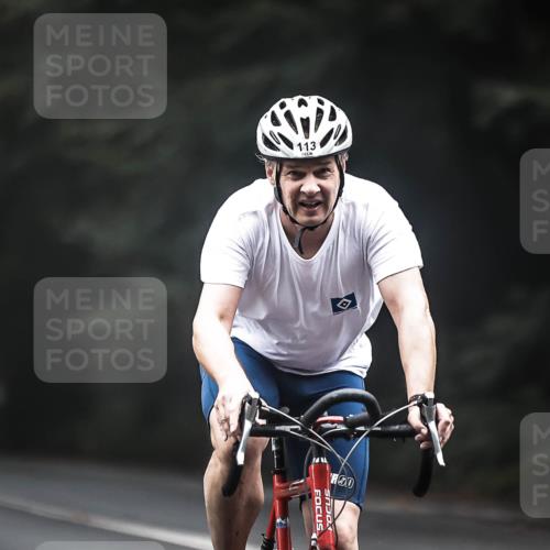 13.09.2026 - Stadtparktriathlon H.Heesch http://msf.ph/oto/10354436 13.09.2026 09:33:02 Radfahren 113, 126 meine-sportfotos.de