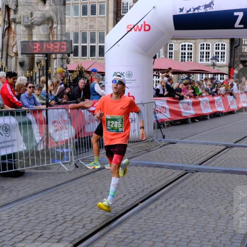 13.09.2026 - 21. swb-Marathon Bremen Tim E. http://msf.ph/oto/10354456 13.09.2026 12:45:22 Ziel 322, 814, 1187, 1544, 1840, 4474, 8285 meine-sportfotos.de